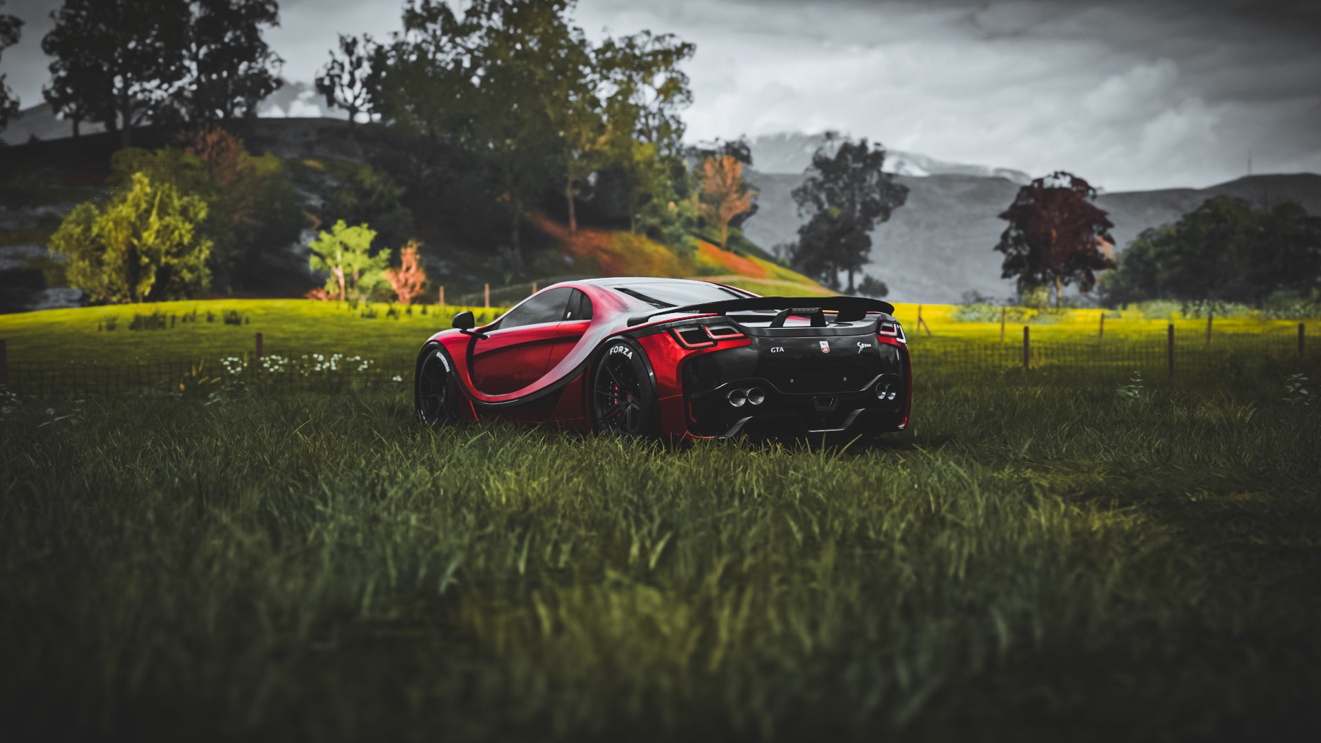 “足球场馆夜间照明改造完毕，比赛夜场精彩纷呈”，足球场夜间照明灯